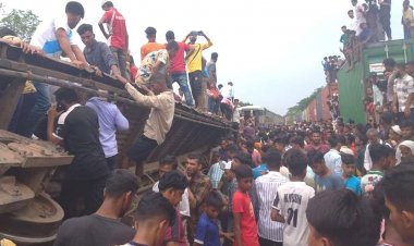 মালবাহী ট্রেনের গাফিলতির কারণেই দুর্ঘটনা ঘটেছে : স্টেশন মাস্টার