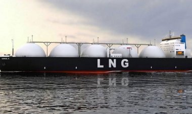 ক্রয় কমিটিতে এলএনজি আমদানির তিন প্রস্তাব অনুমোদন