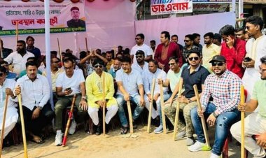 বিএনপির নেতাকর্মী ঠেকাতে সাভারে লাঠি হাতে যুবলীগের অবস্থান