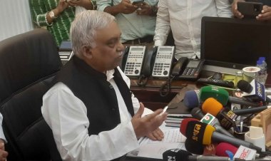 বিএনপি নেতারা কি সহিংসতার দায় এড়াতে পারবেন প্রশ্ন স্বরাষ্ট্রমন্ত্রীর