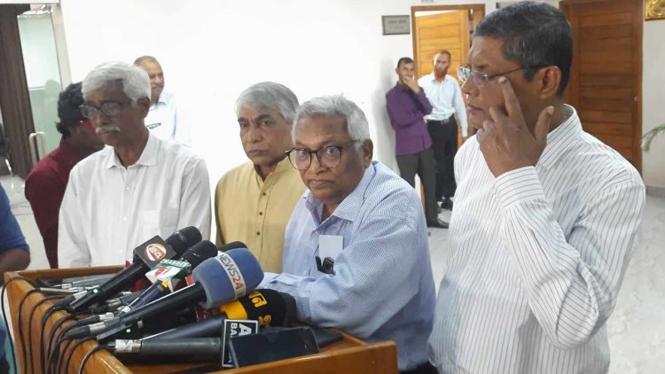 সিইসির সঙ্গে বৈঠকে রানা দাশগুপ্ত : সংখ্যালঘুদের ওপর হামলায় মামলা নেয় কিন্তু বিচার হয় না