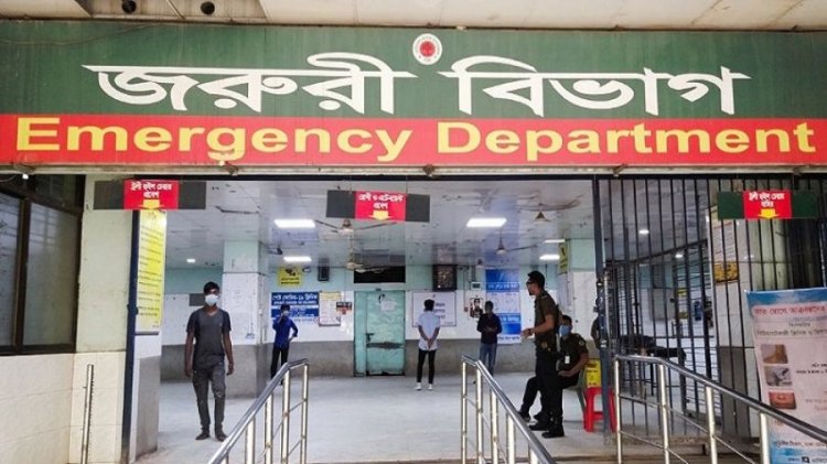 অটোরিকশার ধাক্কায় মায়ের কোল থেকে পড়ে শিশুর মৃত্যু