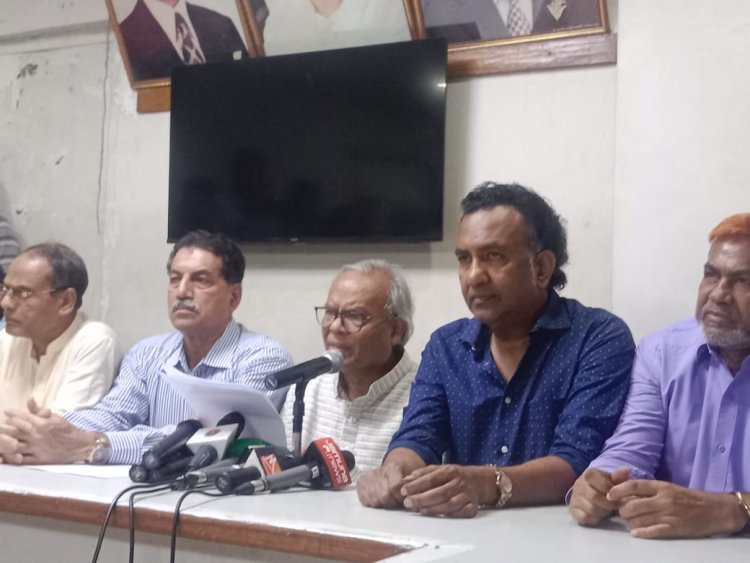 চলমান আন্দোলন বিজয়ের সিংহদুয়ার অভিমুখে অগ্রসর হচ্ছে : রিজভী