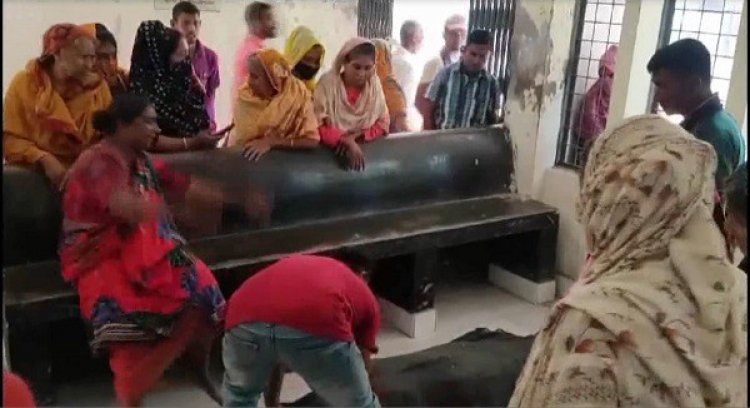 কলারোয়ায় স্ত্রীকে শাবল দিয়ে খুচিয়ে হত্যা, স্বামী পলাতক