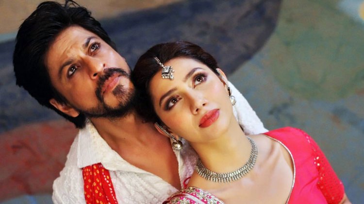 শাহরুখের নায়িকা হওয়ার আগে টয়লেট ক্লিনারের কাজ করেছেন মাহিরা