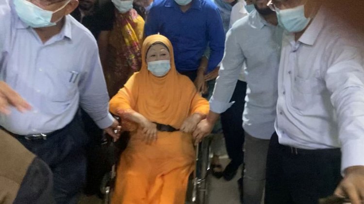 খালেদা জিয়ার স্বাস্থ্যের অবস্থা কখনও অবনতি, কখনও স্থিতিশীল