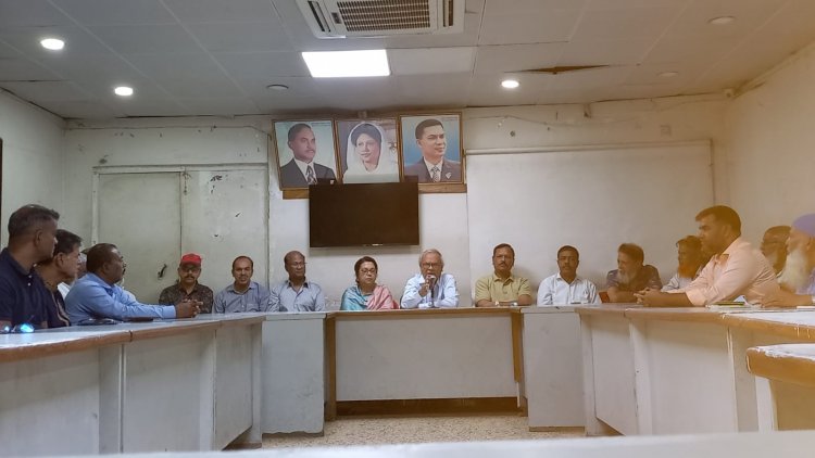 মহাসমাবেশ সফল করতে মানিকগঞ্জ জেলা বিএনপির প্রস্তুতি সভা অনুষ্ঠিত