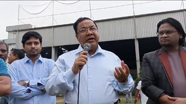 ‘অল্প শিক্ষিতরা টাকা পাঠায়, আর শিক্ষিতরা পাচার করে’