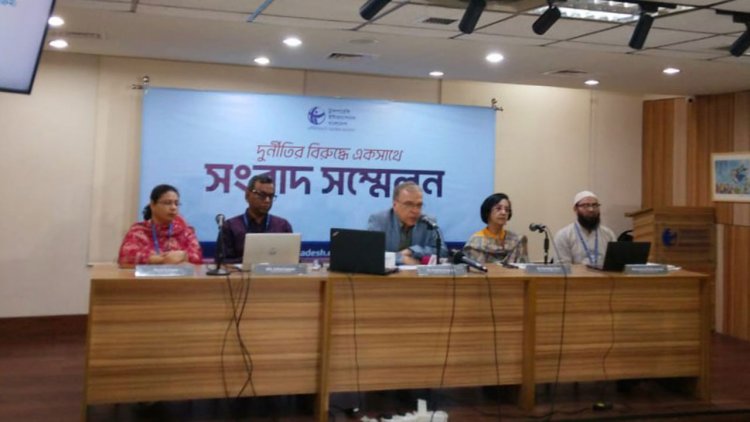 ডেঙ্গু সংকট: রাজনৈতিক গুরুত্ব পায়নি, দায় চাপানো হয়েছে জনগণের ওপর