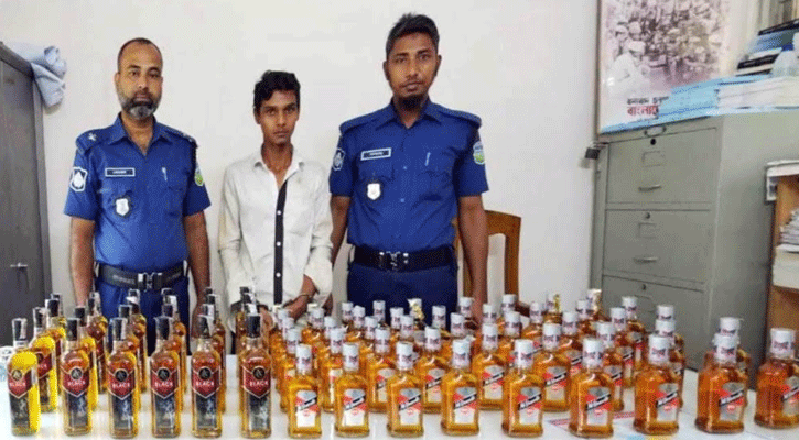 নালিতাবাড়ীতে ভারতীয় মদসহ যুবক আটক