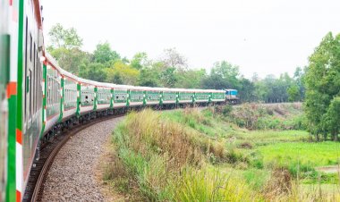 ঢাকা-ময়মনসিংহ রুটে ট্রেন চলাচল ব্যাহত 