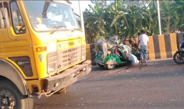 চট্টগ্রামে কাভার্ডভ্যানের ধাক্কায় অটোরিকশার যাত্রী নিহত