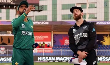 টস জিতে নিউজিল্যান্ডকে ব্যাটিংয়ে পাঠালো পাকিস্তান