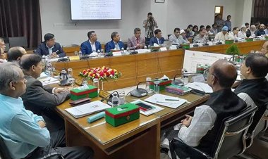 দ্বিতীয় দফায় ১৩ দল নিয়ে ইসির বৈঠক শুরু