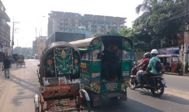 হরতাল-অবরোধে প্রায় ফাঁকা চট্টগ্রাম, ছাড়েনি দূরপালার বাসও