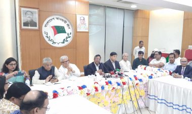 ‘আমরা নির্বাচনের কাঠগড়ায় দাঁড়িয়েছি, মূল্যায়নের ভার আপনাদের’
