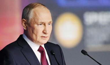 ২০২৪ সালের প্রেসিডেন্ট নির্বাচনেও প্রতিদ্বন্দ্বিতা করবেন পুতিন