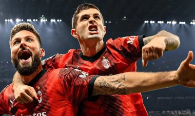 পিএসজিকে হারিয়ে প্রতিদ্বন্দ্বিতায় ফিরল মিলান