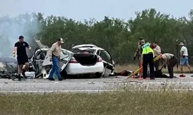 অভিবাসী পাচার সন্দেহে ধাওয়া, দুই গাড়ির সংঘর্ষে নিহত ৮