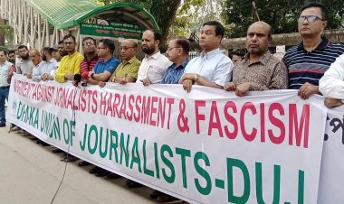 বন্ধ মিডিয়া খুলে দেয়া ও গণতন্ত্র পুনরুদ্ধার না হওয়া পর্যন্ত আন্দোলন চলবে