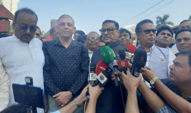 দেশের গণতন্ত্র কঠিন চ্যালেঞ্জ অতিক্রম করছে : কাদের