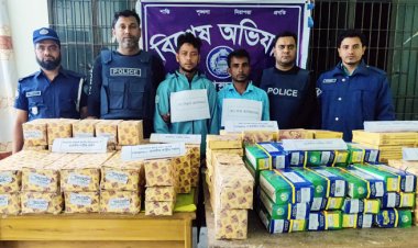 খাগড়াছড়িতে চোরাই বাইক-গাড়ির যন্ত্রাংশসহ গ্রেফতার ২