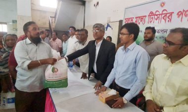  দাম নিয়ন্ত্রণে ডিম-আলু আমদানি করা হচ্ছে: বাণিজ্য সচিব