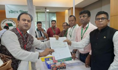 তৃতীয় দিনের মতো চলছে আওয়ামী লীগের মনোনয়ন ফরম বিক্রি