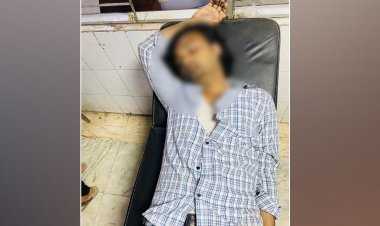 ধানমন্ডিতে সাংবাদিক পেটালেন ছাত্রলীগ-যুবলীগের নেতাকর্মীরা