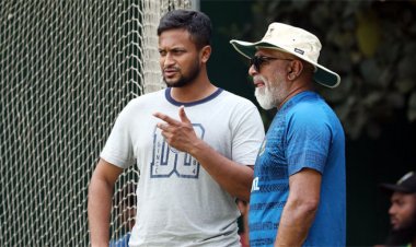 মিরপুরে সভায় বসেছেন সাকিব-হাথুরু