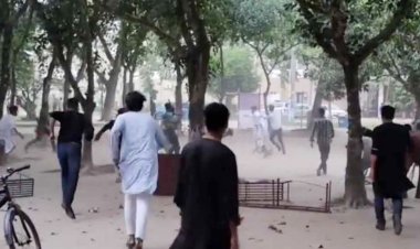 রাবি ছাত্রলীগের দুই পক্ষের সংঘর্ষ 