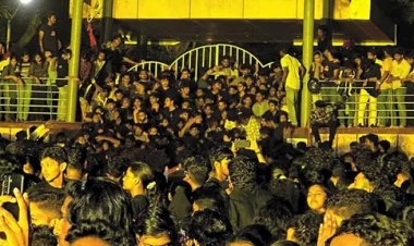 কনসার্ট দেখতে ধাক্কাধাক্কি, পদদলিত হয়ে প্রাণ গেলো ৪ শিক্ষার্থীর