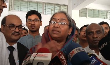 নৌকা ছাড়া জনগণ আর কাকে ভোট দেবে : শিক্ষামন্ত্রী