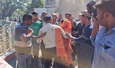  বিচার চাইতে গিয়ে লাঞ্ছিত হলেন মনোনয়ন বঞ্চিতের স্ত্রী