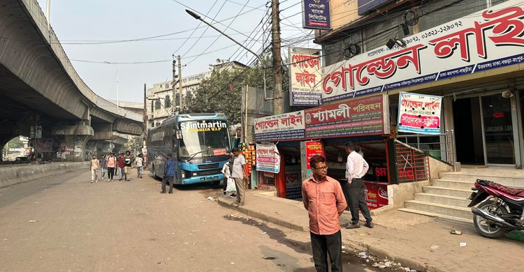 সায়েদাবাদ টার্মিনাল থেকে চলছে না দূরপাল্লার বাস