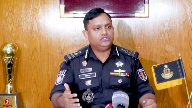 দূরপাল্লার বাসে স্কট দিচ্ছি : র্যাব