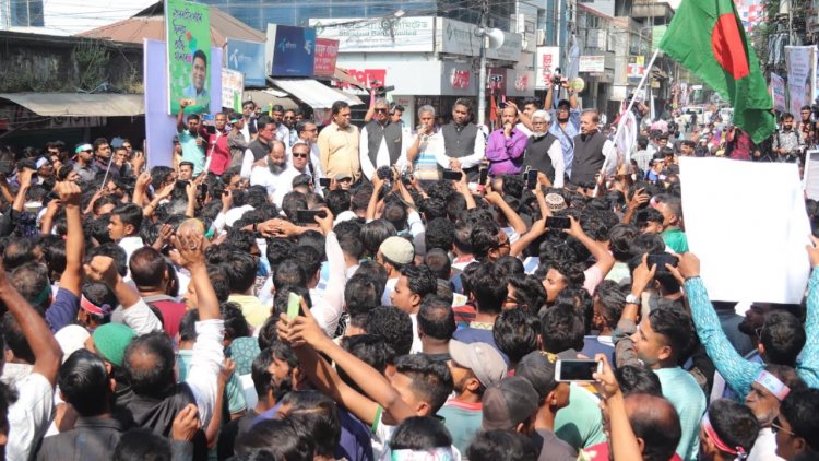 বরিশালবাসীর কাছে ক্ষমা চেয়ে বিদায় নিলেন সাদিক আব্দুল্লাহ