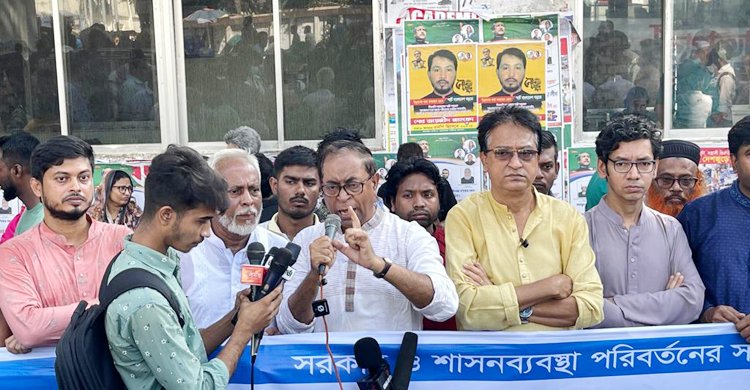 সরকার দেশকে গৃহযুদ্ধের দিকে ঠেলে দিচ্ছে: সাইফুল হক