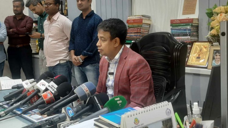 বিচারকদের ভয় দেখানোর জন্য আদালতে ককটেল হামলা করা হয় : ডিবি