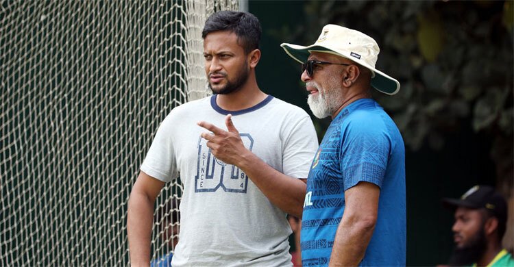 মিরপুরে সভায় বসেছেন সাকিব-হাথুরু