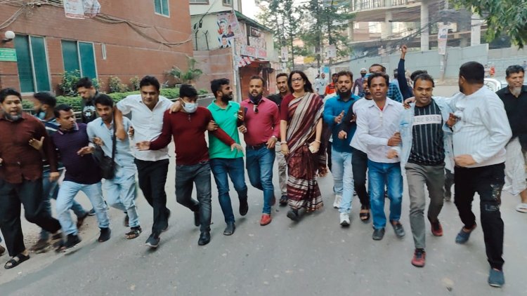 নিপুণের নেতৃত্বে রাজধানীতে অবরোধ সমর্থনে বিএনপির মিছিল