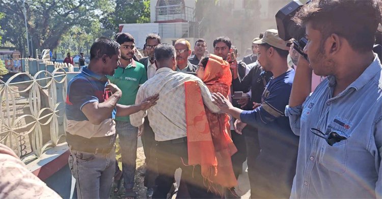বিচার চাইতে গিয়ে লাঞ্ছিত হলেন মনোনয়ন বঞ্চিতের স্ত্রী