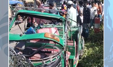 সুবর্ণচরে ট্রাক-সিএনজি সংঘর্ষে প্রাণ গেল মা-মেয়ের