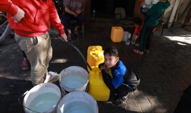 গাজার অর্ধেক মানুষই অনাহারে