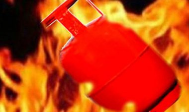 গাজীপুরে কারখানায় সিলিন্ডার বিস্ফোরণে ফায়ারম্যান নিহত