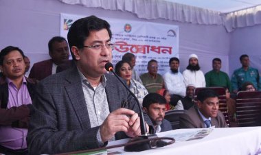 পুলিশ-র‍্যাবের কাছ থেকে ৪ স্থাপনা দখলমুক্ত করেছি : মেয়র তাপস