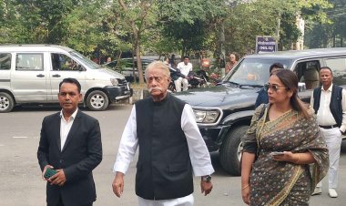 নৌকার মাঝি হয়ে হারালেন প্রার্থিতা, ভাষাহীন সালাম হেঁটে গেলেন একাই