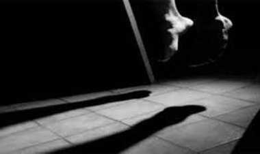 যশোরে এক ওড়নায় ঝুলছিলেন স্বামী-স্ত্রী