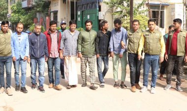 রেললাইন কেটে নাশকতা : কাউন্সিলরসহ গ্রেপ্তার ৭