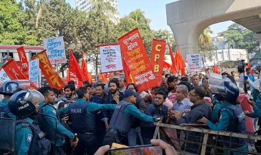 পুলিশের বাধায় বাম গণতান্ত্রিক জোটের ইসি ঘেরাও কর্মসূচি পণ্ড